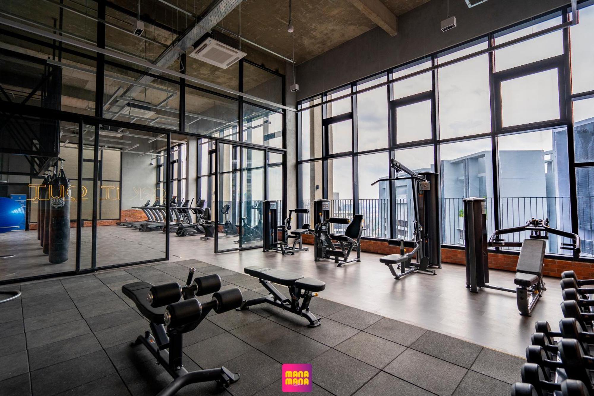 Millerz Square Suite By Mana-Mana Kuala Lumpur Luaran gambar